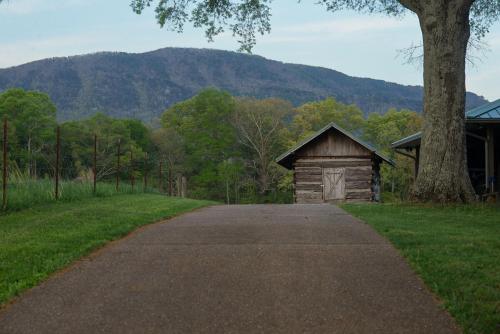 Welcome Valley Farm — Benton — photo 4