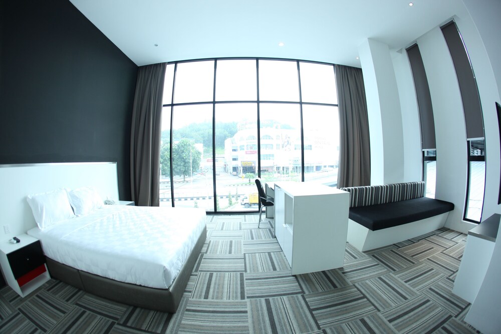 Beverly Hotel - carbon neutral hotel in Taiping