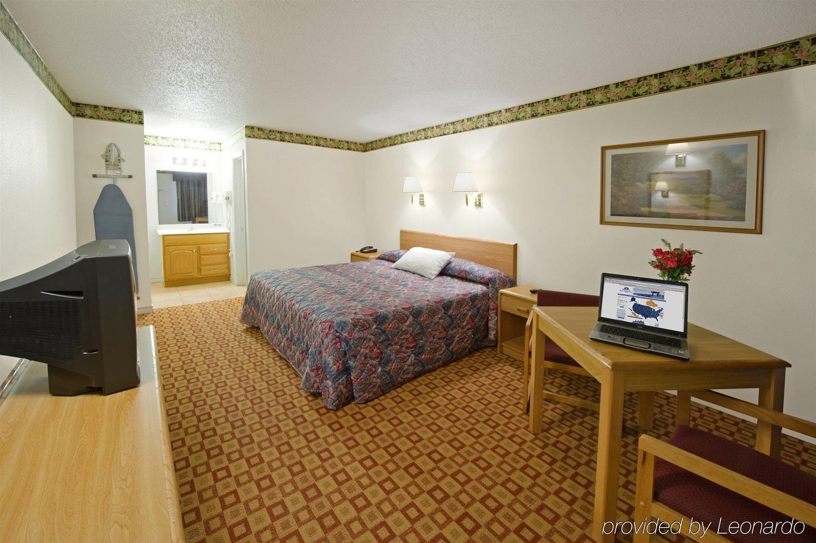 Americas Best Value Inn Weatherford TX - photo 29