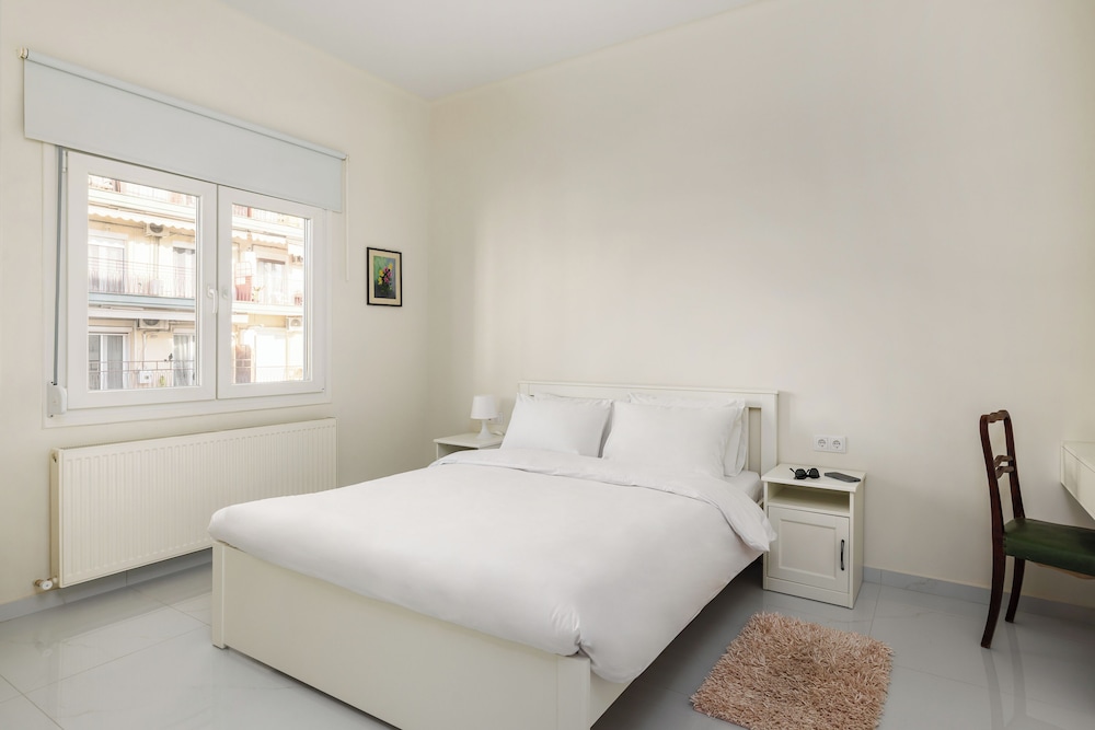 Bianca by halu Central 2 BD apt — 4-Star Luxury Hotel in Thessaloniki, Greece