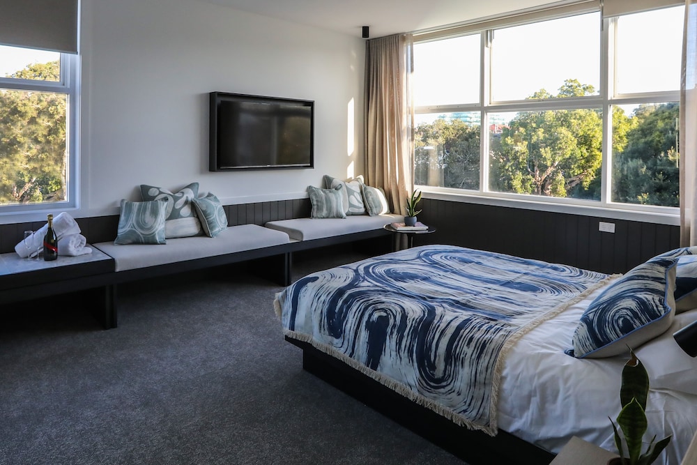 Barrys Beach Road Hotel — Bondi Beach — photo 2