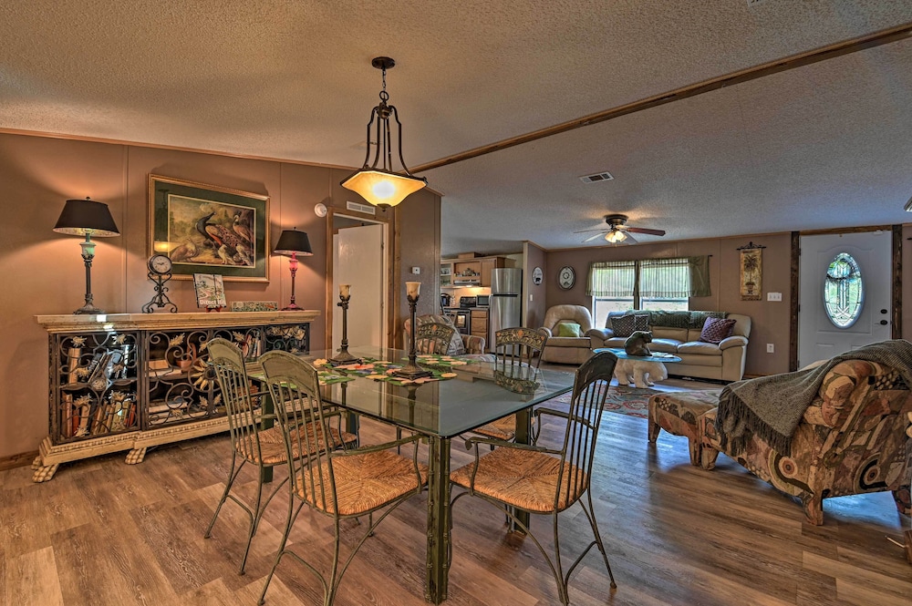 13 Mi to Silver Springs Pet Friendly Getaway — hotel in Silver Springs