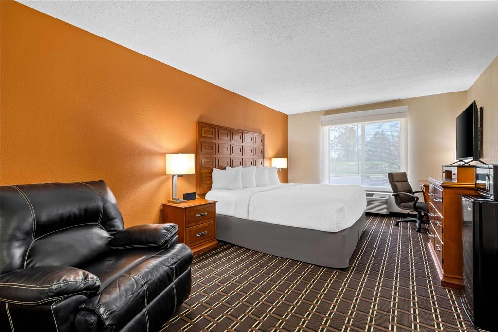 Days Inn by Wyndham Black River Falls I 94 on ATV Trail - photo 22