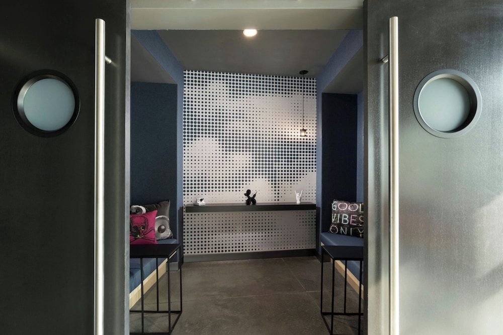 Aloft Waukee - photo 27