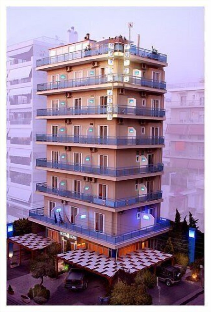 Arma Hotel in Palaio Faliro, Greece