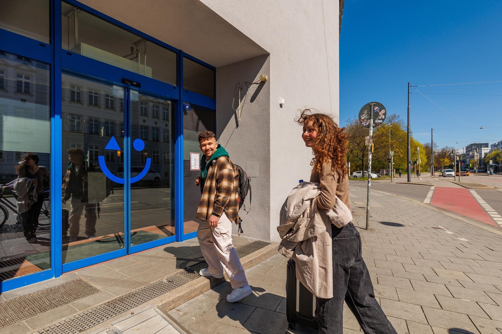 a&o München Hackerbrücke