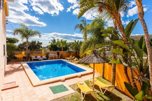Villa Las Palomas — 4-Star Luxury Hotel in Frigiliana, Spain