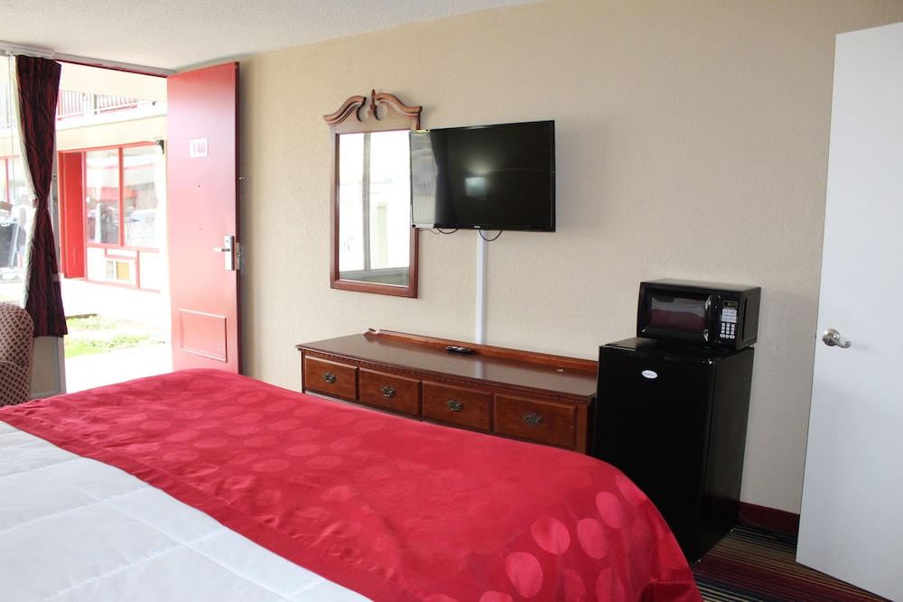 FairBridge Inn Express Perry - photo 3