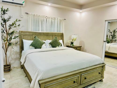 Olive Breeze II in Runaway Bay, Jamaica