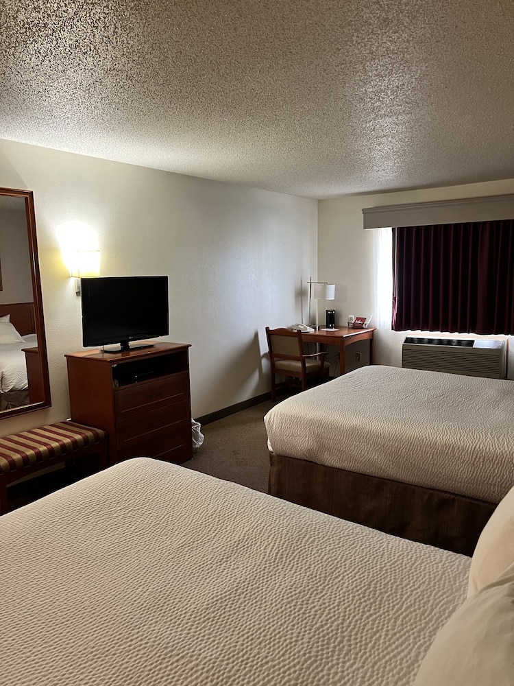 Serena Inn & Suites Sundance - photo 10
