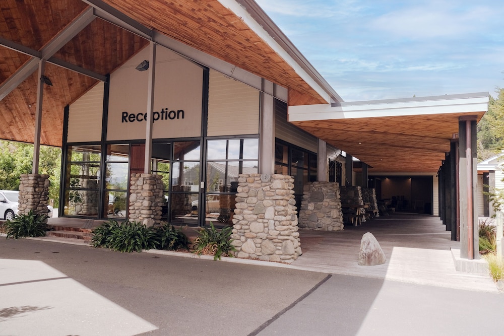 Silverstream Retreat in Lower Hutt, New Zealand