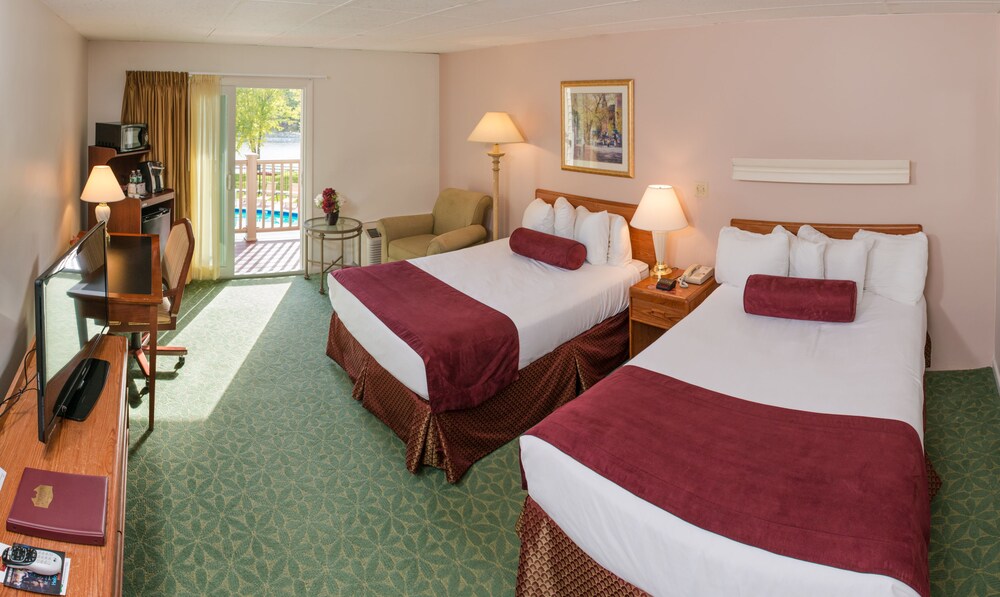 University Inn Academic Suites - photo 6