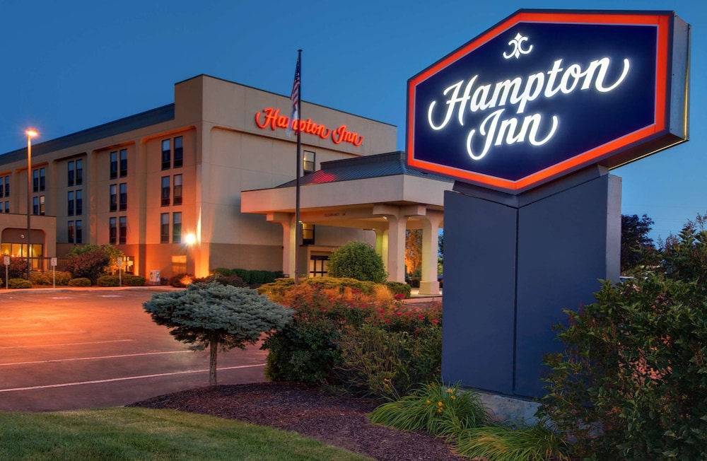 Hampton Inn Ft. Wayne Southwest - photo 44
