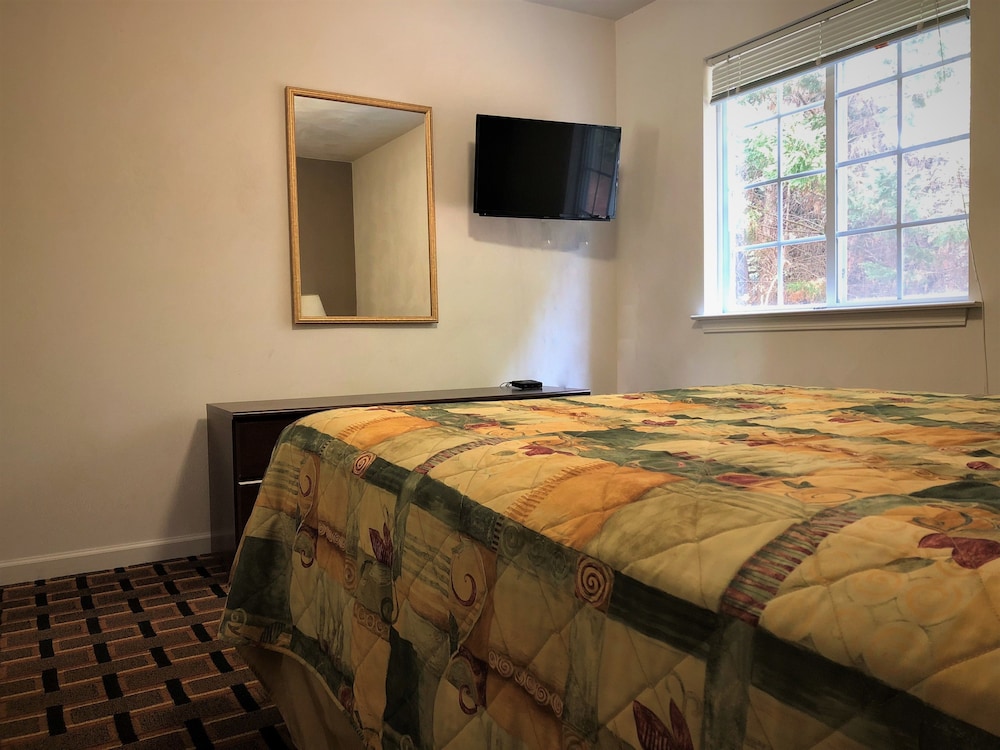 Affordable Suites Burlington - photo 10