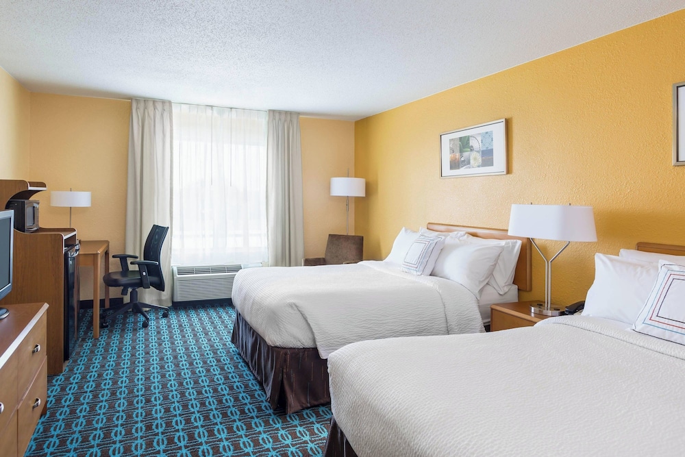 Fairfield Inn and Suites by Marriott Valparaiso - photo 7