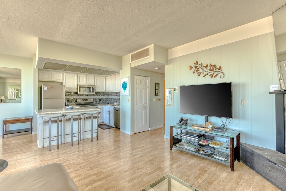 Sand & Sea Resort Condominiums - photo 526