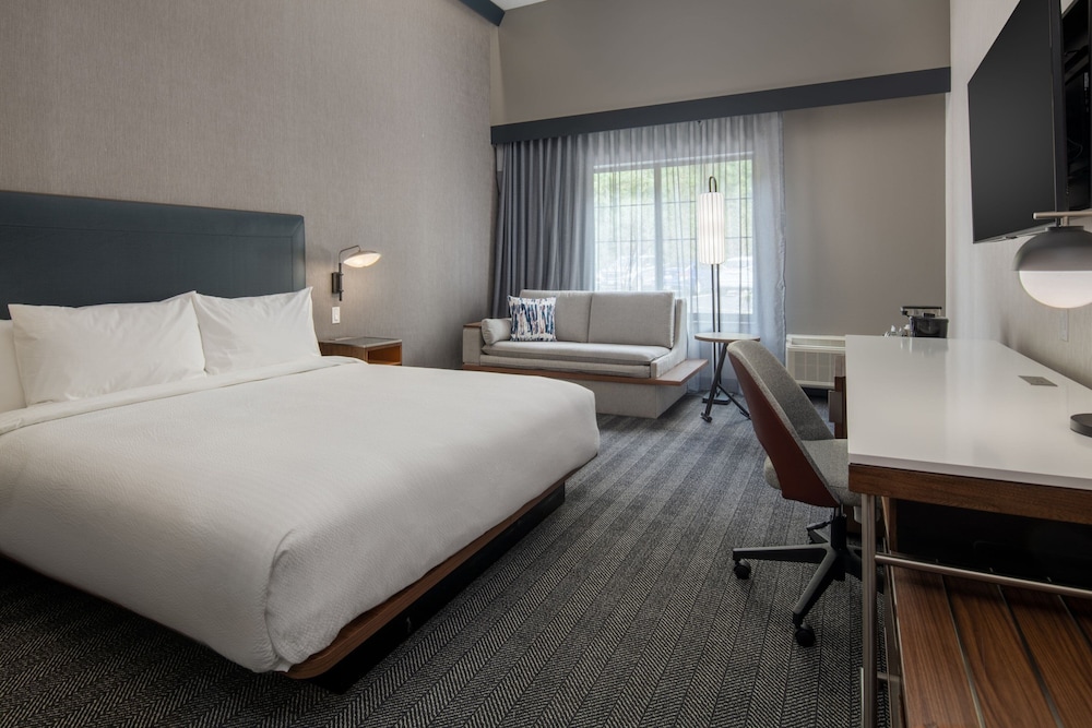 Courtyard by Marriott Olympia - photo 13