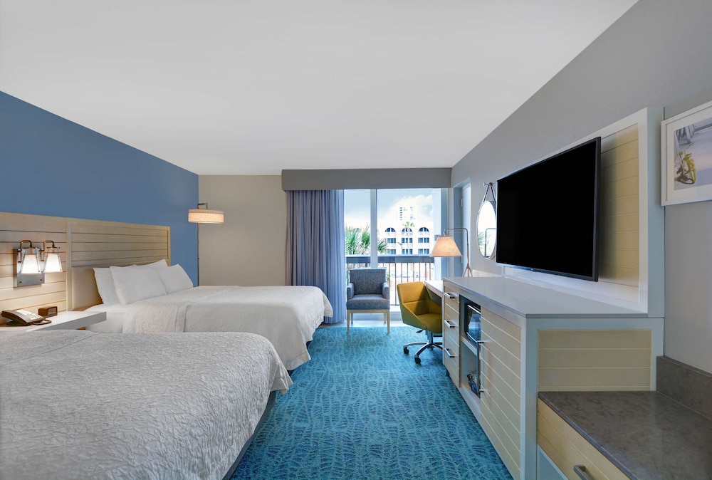 Hampton Inn Jacksonville Beach Oceanfront - photo 14