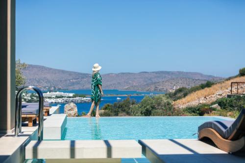 Villa Katy — 4-Star Luxury Hotel in Agios Nikolaos, Greece