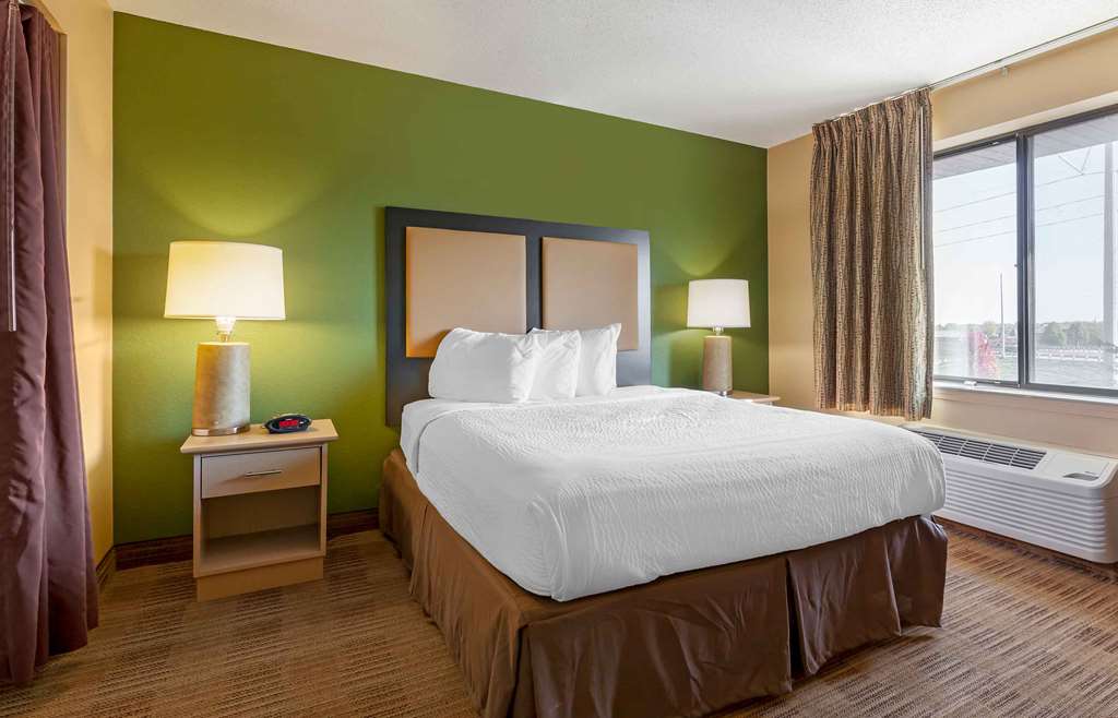 Extended Stay America Select Suites Madison Old Sauk Rd. - photo 13