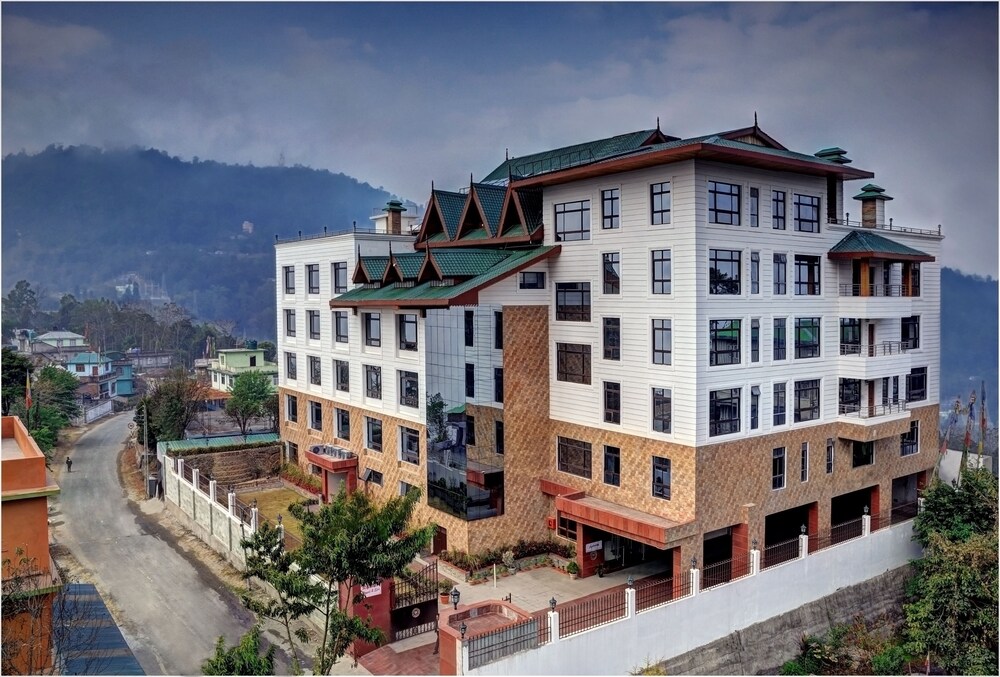 Summit Sobralia Resort & Spa — 5-Star Luxury Hotel in Namchi, India