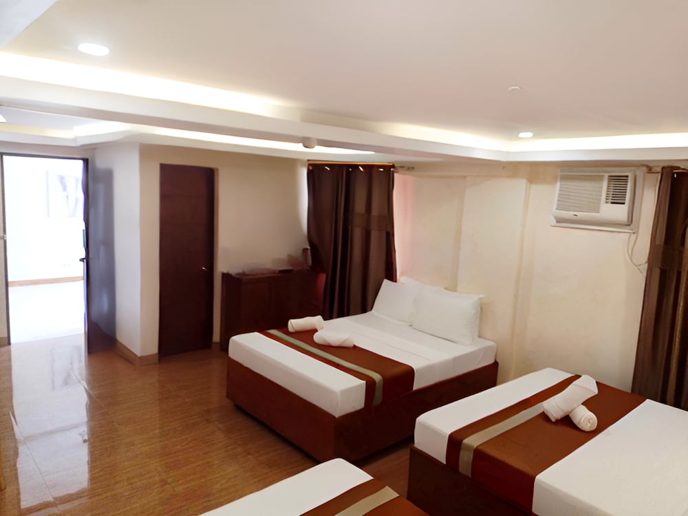 Dy Heritage Suites — Vigan — photo 4