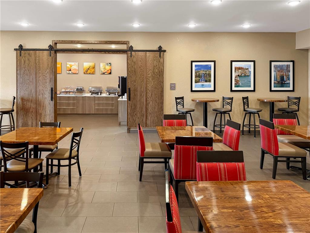 Comfort Inn & Suites Munising Lakefront - photo 52