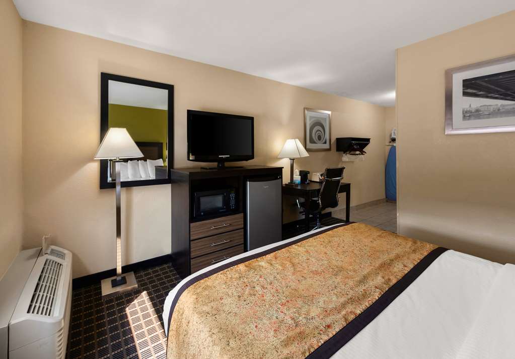 Best Western Adena Inn - photo 18