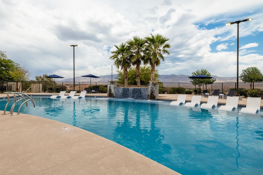 Hampton Inn & Suites by Hilton Mesquite - photo 31