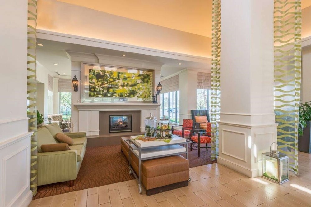 Hilton Garden Inn Wichita - photo 4