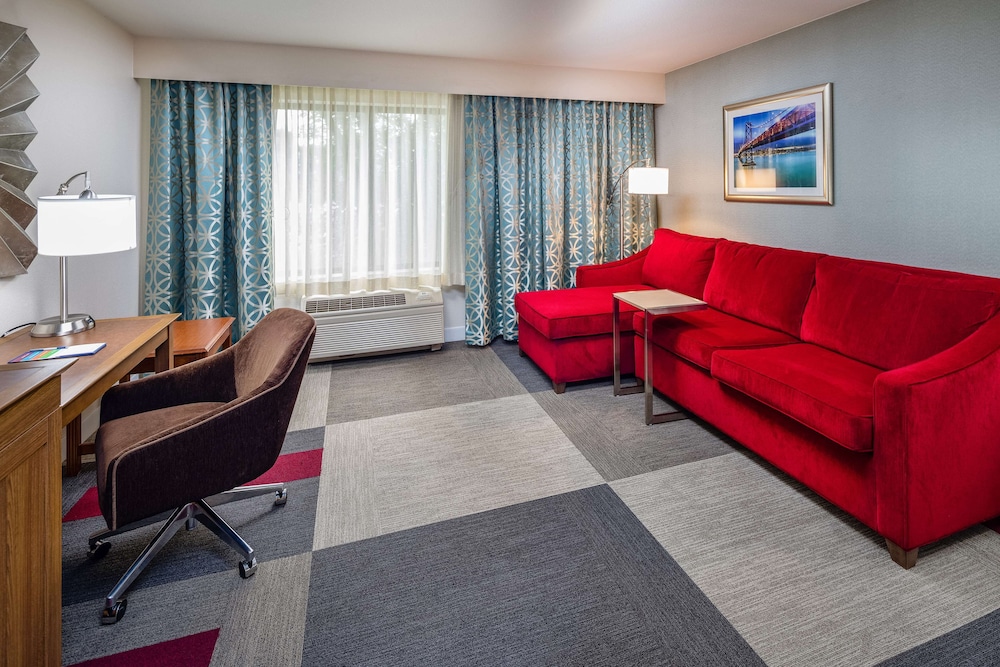 Hampton Inn San Francisco Airport - photo 21