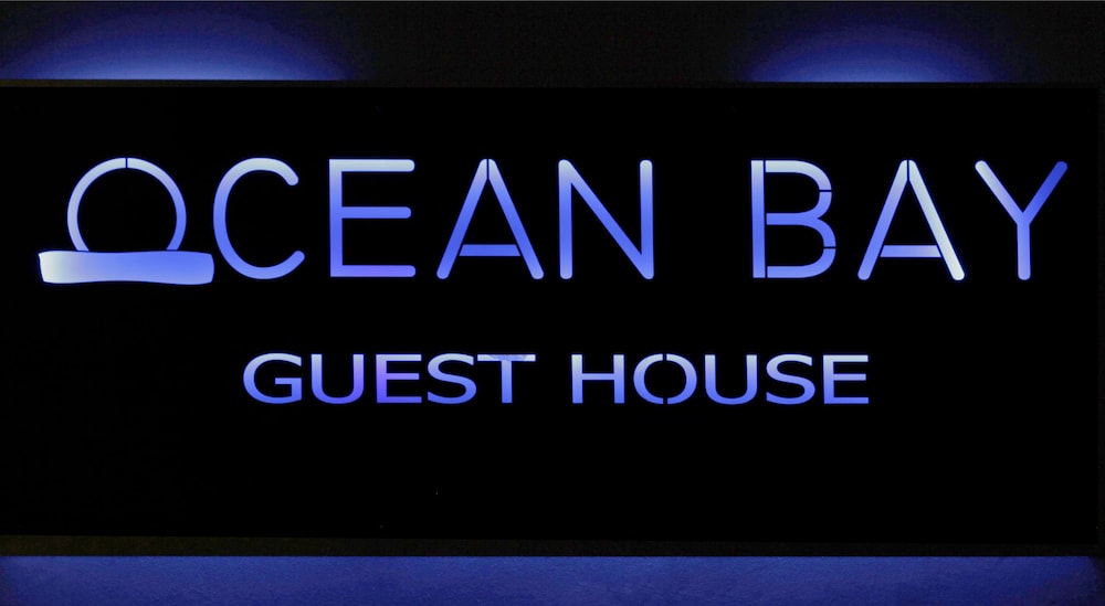 Ocean Bay Guest House — 4-Star Luxury Hotel in Port Elizabeth, South Africa