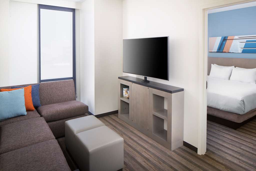 Hyatt House Nashville at Vanderbilt - photo 21