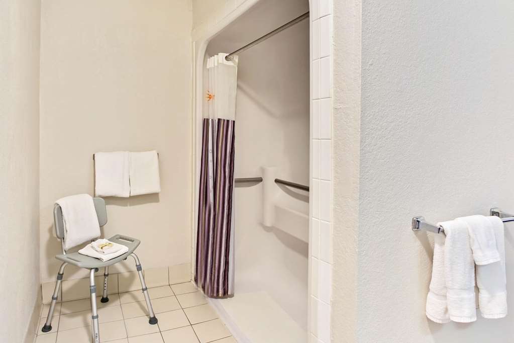 Baymont by Wyndham Fort Stockton - photo 19