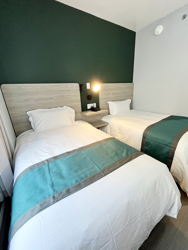 Starlight Hotel - photo 7