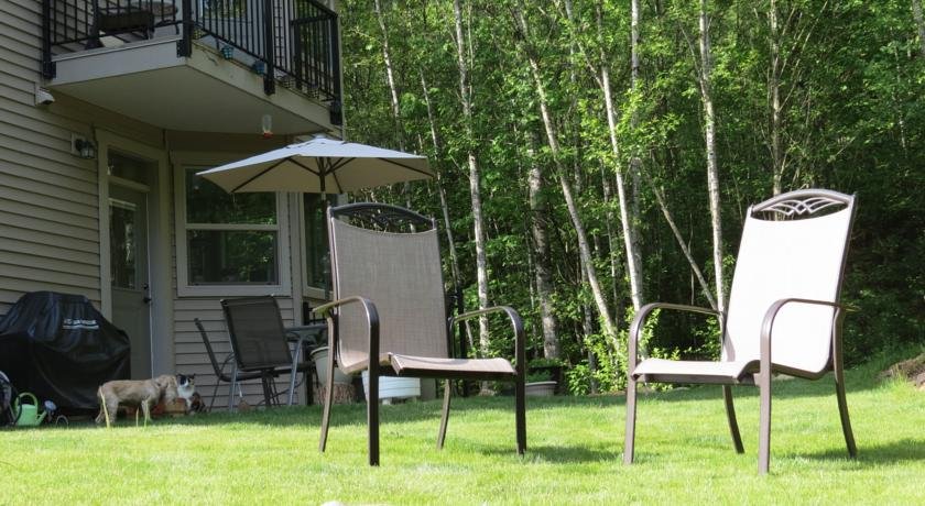 Mt. Woodside Bed & Breakfast — 4-Star Luxury Hotel in Agassiz, Canada