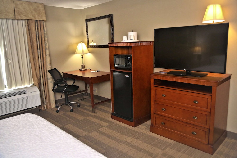 Hampton Inn & Suites Jennings - photo 5