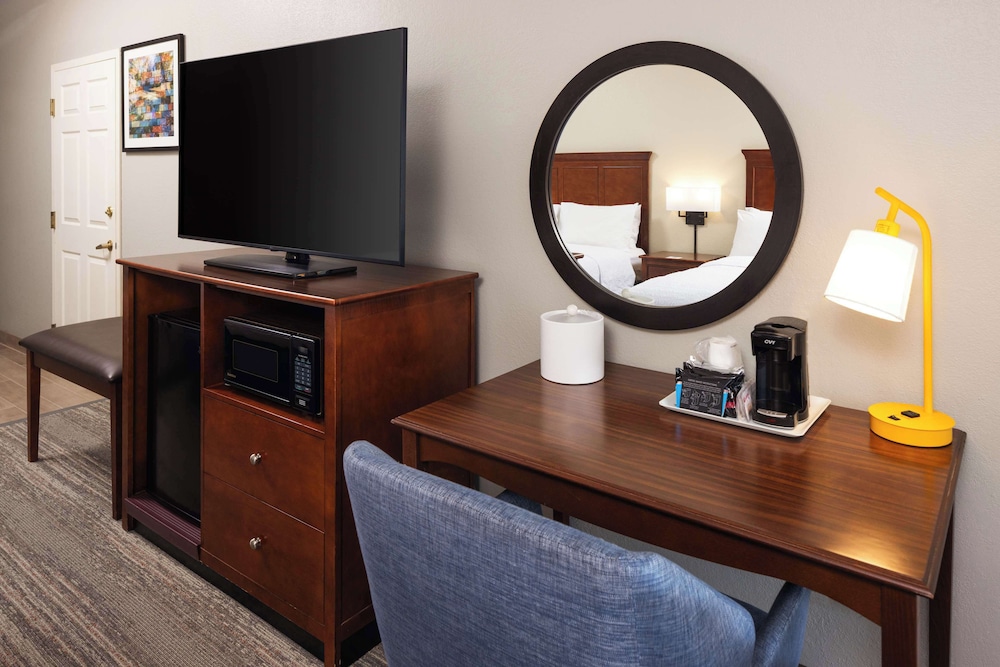 Hampton Inn Minneapolis NW Maple Grove - photo 10