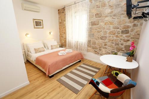 Split Old Town Suites - carbon neutral hotel in Split