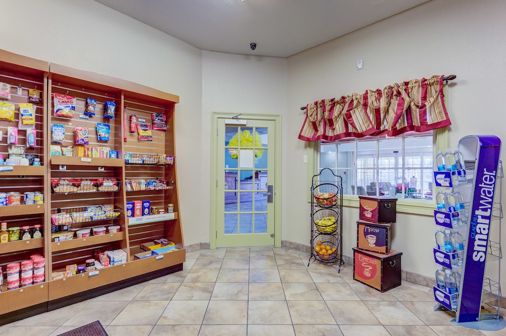 Candlewood Suites Vicksburg by IHG - photo 34
