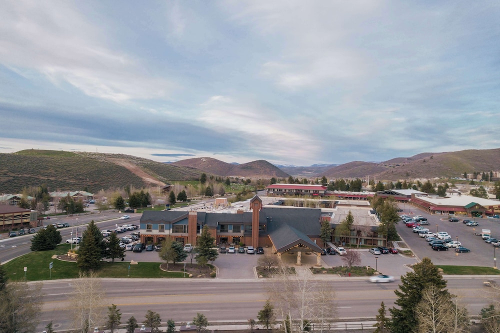 DoubleTree by Hilton Hotel Park City The Yarrow - photo 83