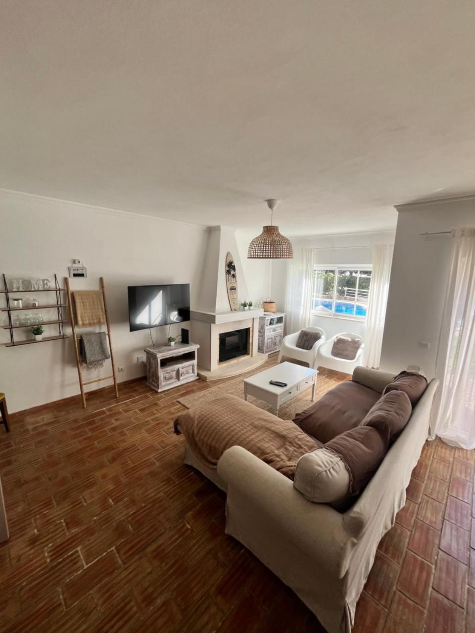 Casa Caravela Praia da Luz — 4-Star Luxury Hotel in Luz, Portugal
