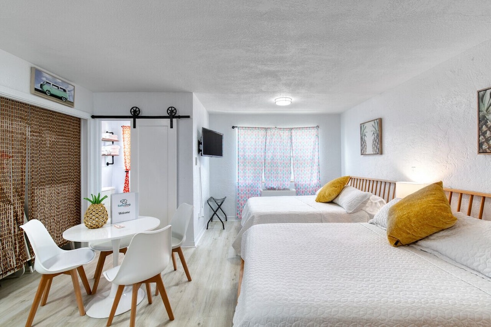 99 Problems & the Beach Ain't 1 — 4-Star Luxury Hotel in Daytona Beach, United States