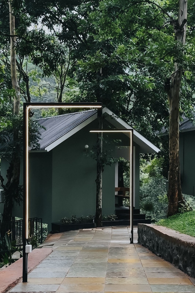 Rill woods - carbon neutral hotel in Kalpatta