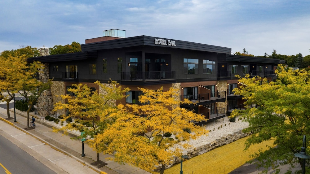 The Earl - photo 62