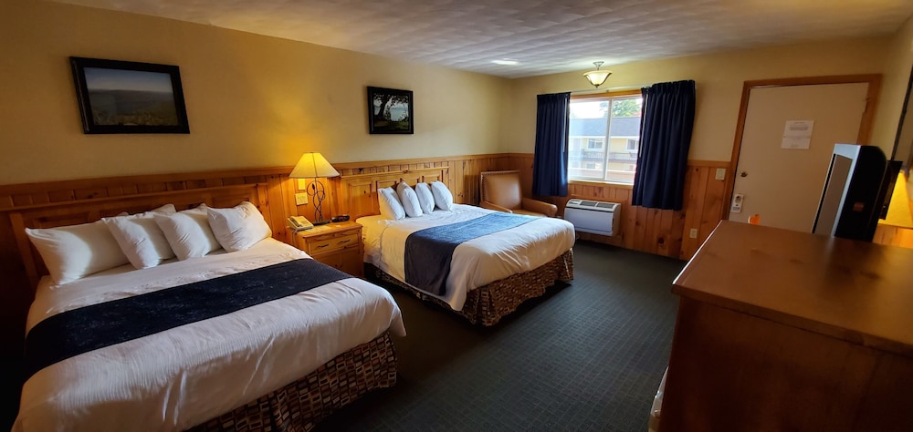 The Lake Motel - photo 26