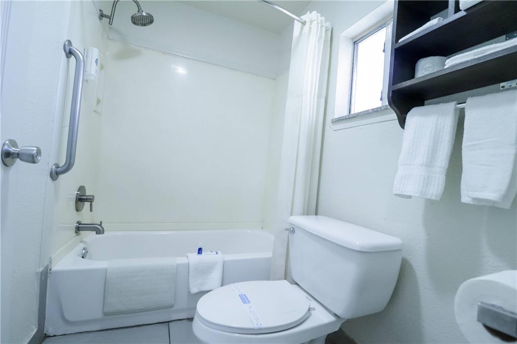 Rodeway Inn San Antonio Lackland AFB SeaWorld - photo 28