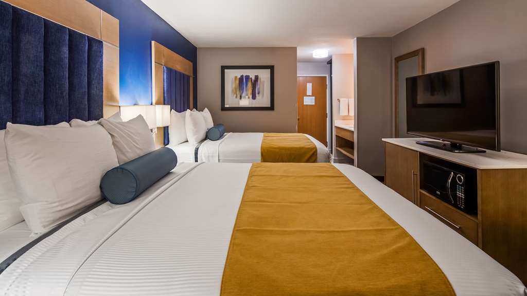 Best Western DeWitt - photo 15