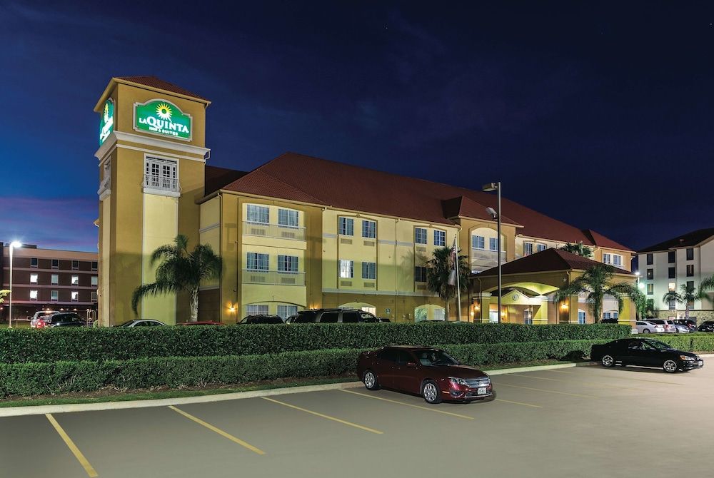 La Quinta Inn & Suites by Wyndham Houston Clear Lake NASA - photo 35