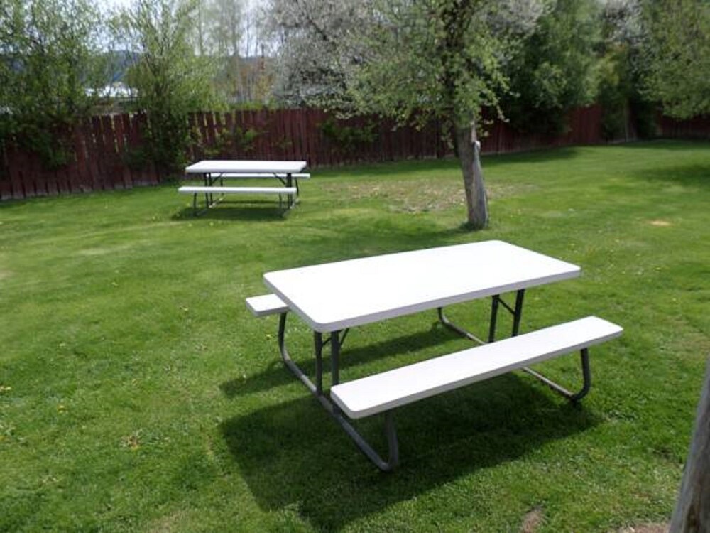 Sandman Motel - photo 15